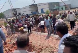 alipur wall collapse