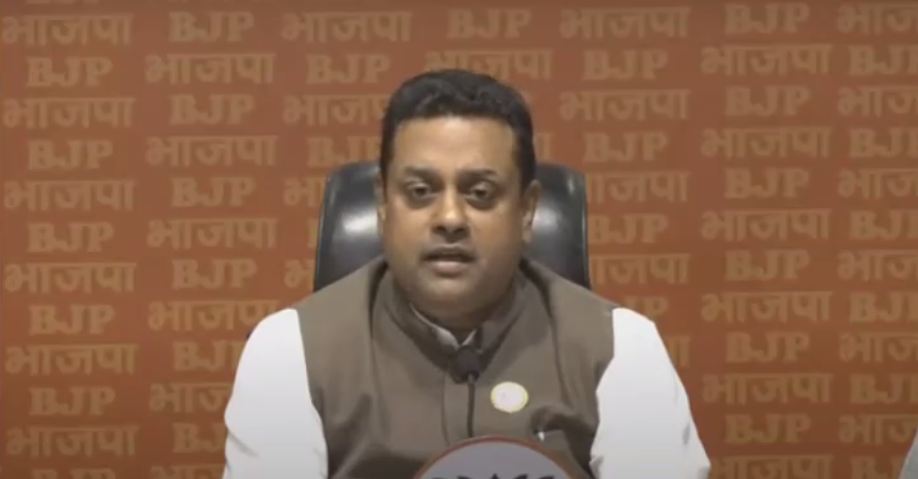 Sambit Patra, BJP ने रेवड़ी कल्चर को लेकर केजरीवाल सरकार को घेरा | Total tv |
