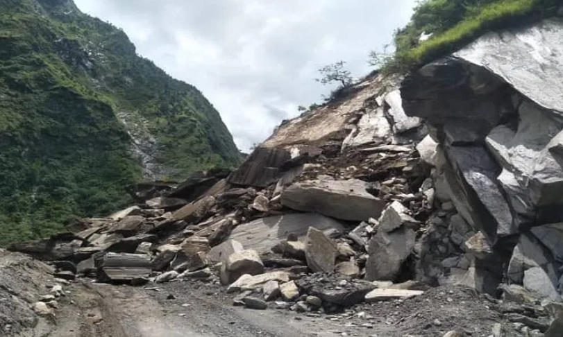 uttarakhand-rishikesh-rudraprayag-road-closed-due-to-landslide-in-tehri-imd-warns-uttarakhand-weather-uttarakhand-news-uttarakhand-monsoon-uttarakhand-rain-update-landslide-news-uttarakhand