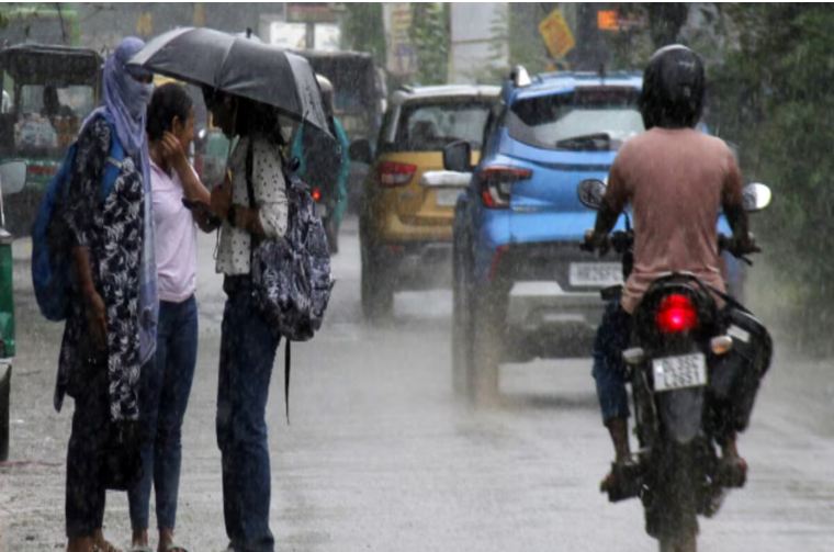 Delhi Weather, IMD, Orange Alert in Delhi, Delhi Weather News, Delhi Rains Alert, IMD Rain Alert in Delhi, दिल्ली का मौसम, IMD, दिल्ली में ऑरेंज अलर्ट, दिल्ली मौसम समाचार, दिल्ली में बारिश का अलर्ट, IMD दिल्ली में बारिश का अलर्ट"