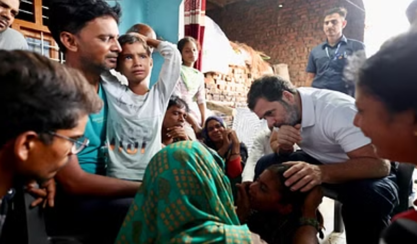 Hathras: Rahul Gandhi reached the house of the victims of Hathras accident, met the relatives. Rahul gandhi, hathras stampede, hathras accident, Aligarh News in Hindi, Latest Aligarh News in Hindi, Aligarh Hindi Samachar, #RahulGandhi, #Congress, #Hathras, #HathrasStampede, #accident, #accidentnews, #aligarh, #UttarPradesh, #UPNews, #UPPolice-Youtube-facebook-twitter-amazon-google-totaltv live, total news in hindi
